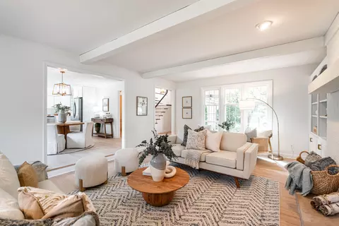 10734 N Magnolia, Mequon, WI 53092