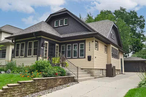 2524 N 65th, Wauwatosa, WI 53213