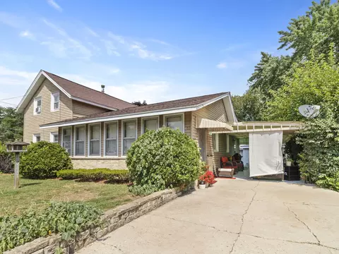 403 Volk, Portage, WI 53901