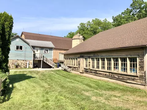 w147s7152 Durham, Muskego, WI 53150