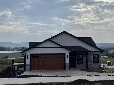 4080 Brooke Elizabeth, Onalaska, WI 54650