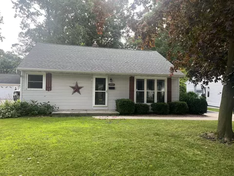 1419 N 23rd, Manitowoc, WI 54220
