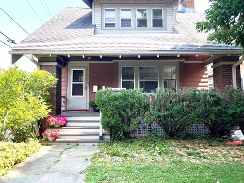 3508 N Cramer, Shorewood, WI 53211