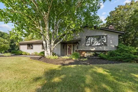 4590 Lincrest, Brookfield, WI 53045