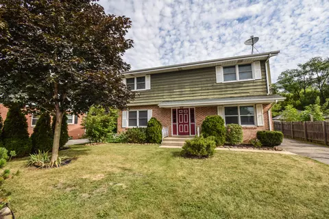 4446 Taylor #4448, Mount Pleasant, WI 53405