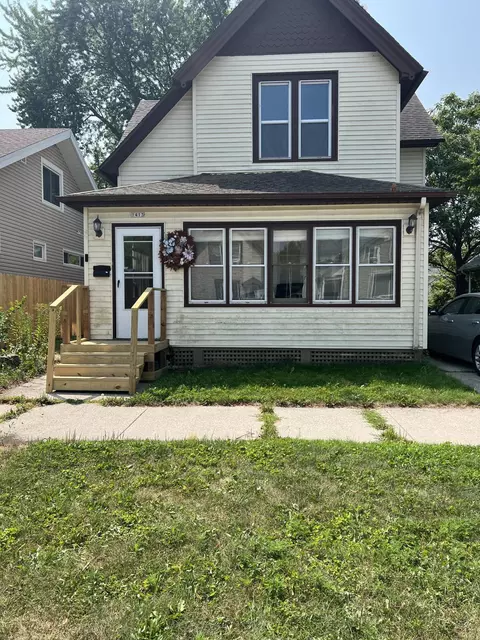 1413 Jefferson #1415, Sheboygan, WI 53081