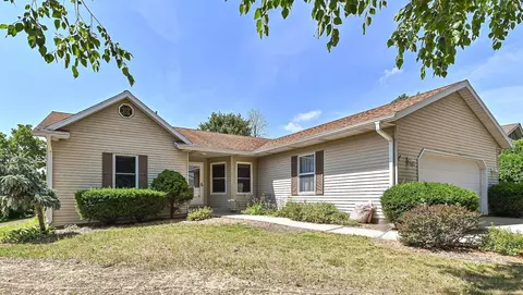 4205 W Carmel, Franklin, WI 53132