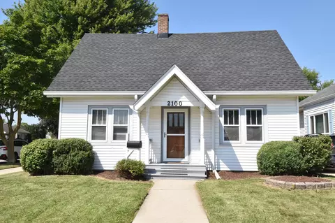 2100 Carlisle, Racine, WI 53404