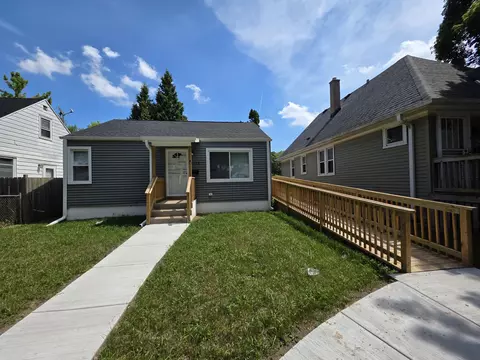 4928 N 27th, Milwaukee, WI 53209