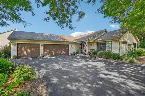 s73w14180 Woods, Muskego, WI 53150