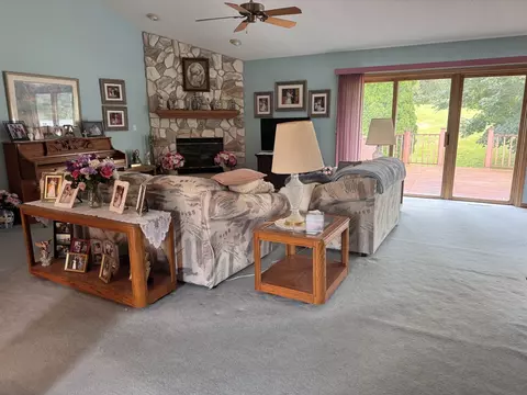 6764 S Yale, Franklin, WI 53132