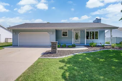 4703 Broadway, Manitowoc, WI 54220