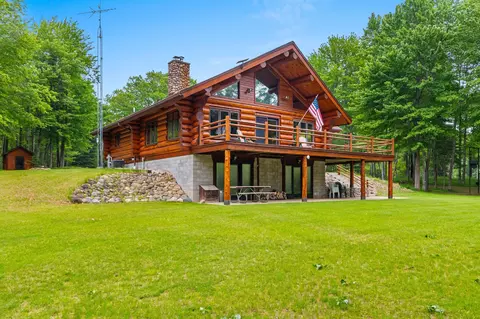 n10226 County Road 356, Holmes, MI 49821