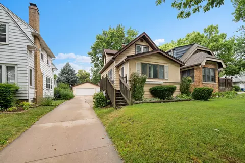 231 N 72nd, Milwaukee, WI 53213