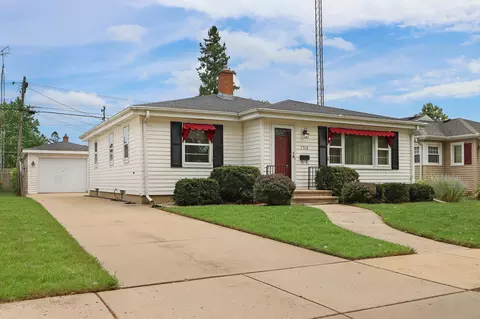 7703 31st, Kenosha, WI 53142