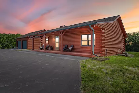 3825 W 6 12 Mile, Raymond, WI 53108