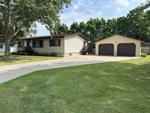 675 Prairie, Sparta, WI 54656