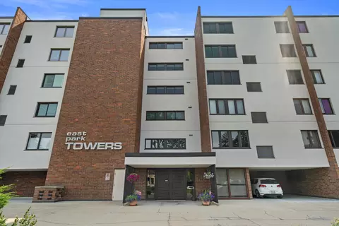 111 11th #4BN, Racine, WI 53403