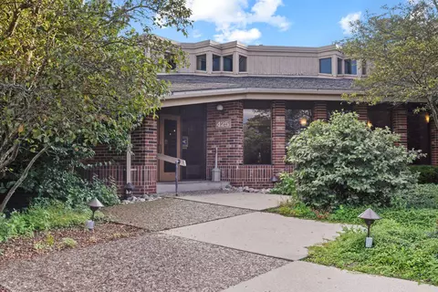 425 W Willow #107, Fox Point, WI 53217