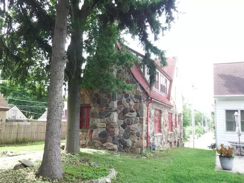 4815 W Custer, Milwaukee, WI 53218