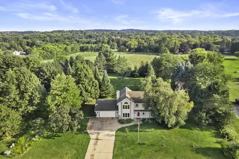 n74w28201 Trowbridge, Merton, WI 53029