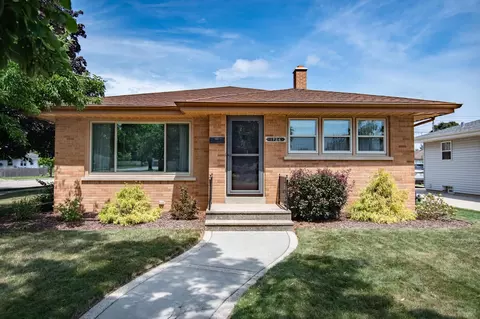 1726 22nd, Kenosha, WI 53140