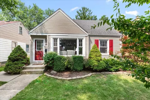 3035 N 88th, Milwaukee, WI 53222