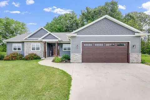 4381 Danmar, Whitelaw, WI 54247