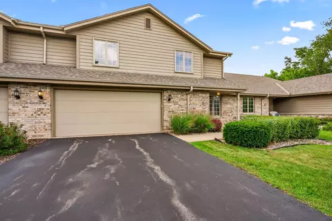3845 Yukon #C, Brookfield, WI 53045