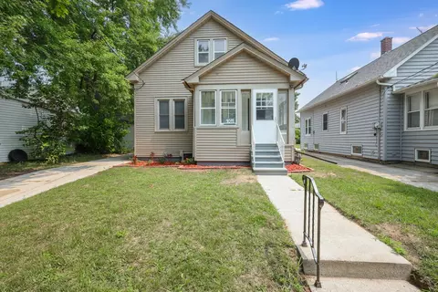 1011 S 25th, Manitowoc, WI 54220