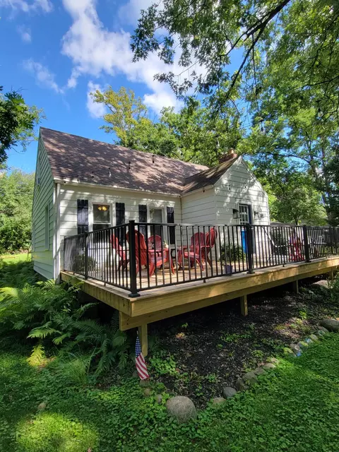 3281 Lockwood, Lake Geneva, WI 53147
