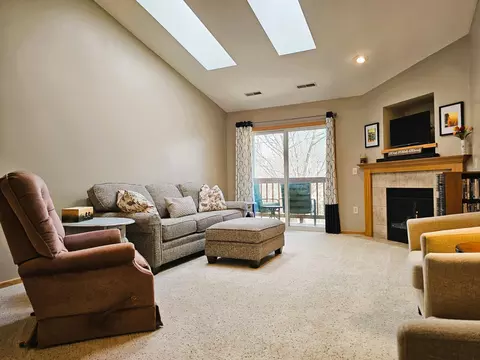 850 Evergreen #8, Hartford, WI 53027