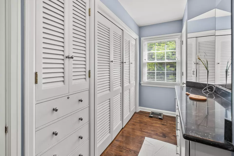 Other - 3954 N Harcourt, Shorewood, WI 53211 photo 9 of 19