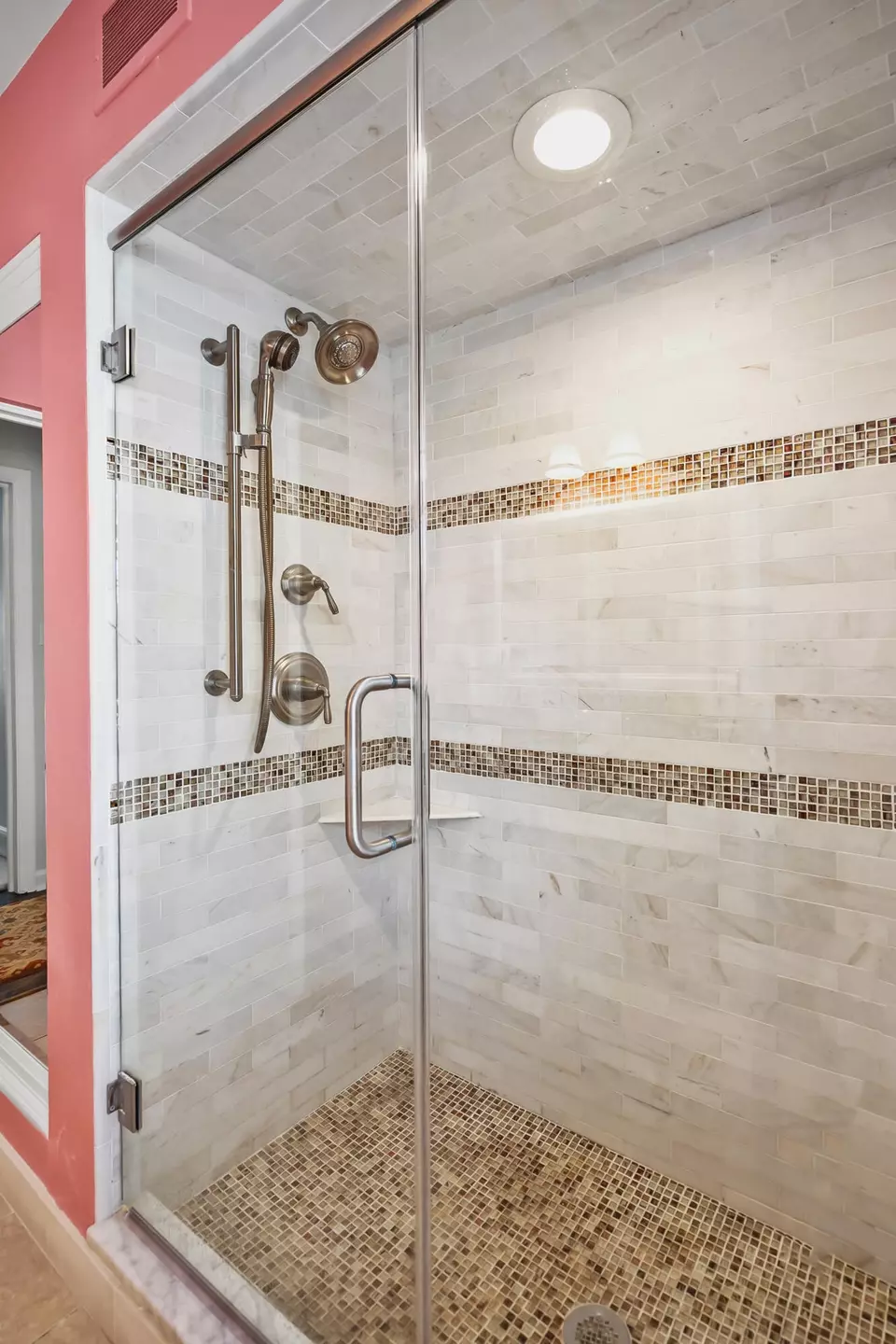 Bath - 3954 N Harcourt, Shorewood, WI 53211 photo 8 of 8