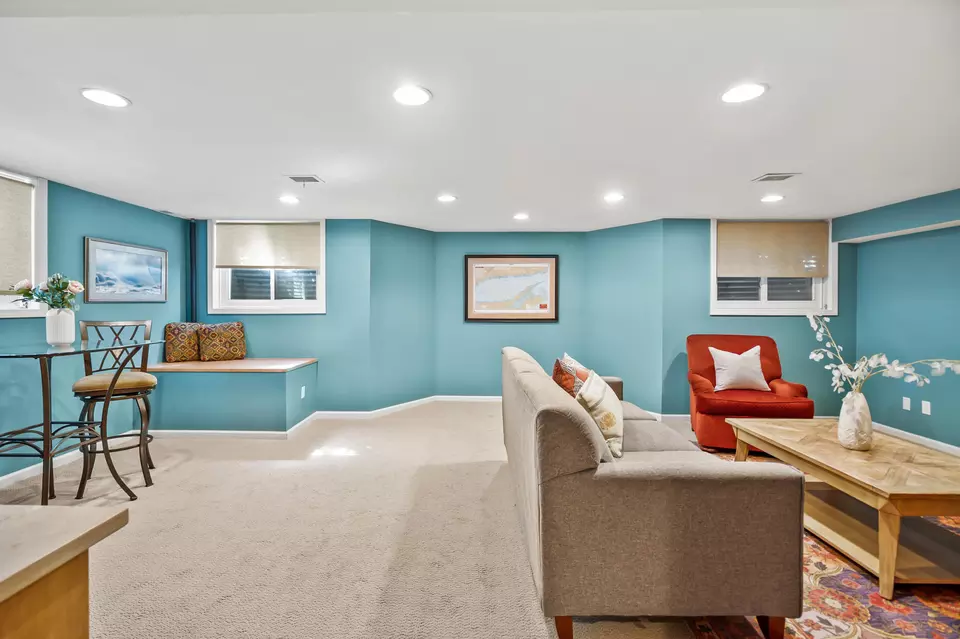 Other - 3954 N Harcourt, Shorewood, WI 53211 photo 14 of 19