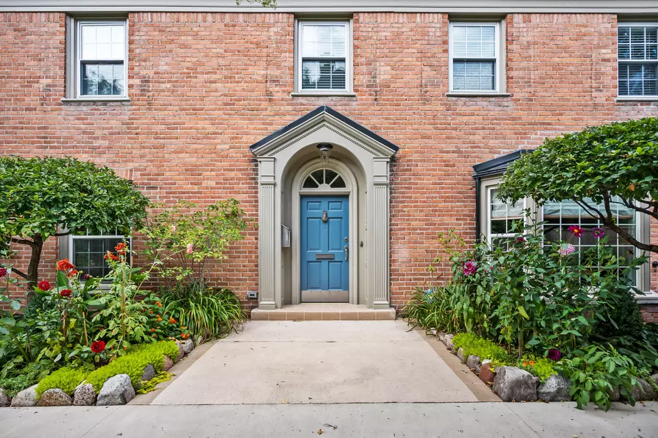 Exterior - 3954 N Harcourt, Shorewood, WI 53211 photo 2 of 13
