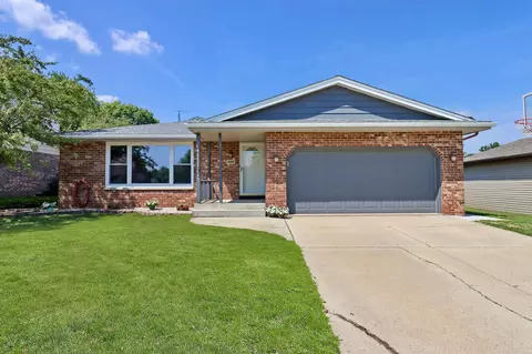 8916 29th, Kenosha, WI 53143
