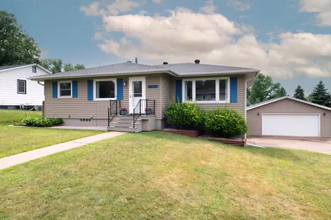 4220 Riverview, La Crosse, WI 54601