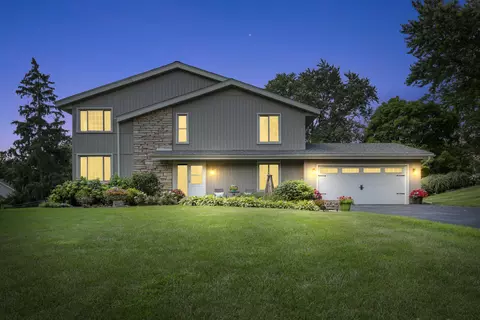 6525 S Carroll, Franklin, WI 53132