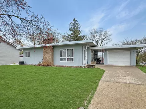 605 East, Wilton, WI 54670