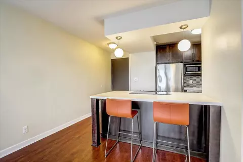 1660 N Prospect #2504, Milwaukee, WI 53202