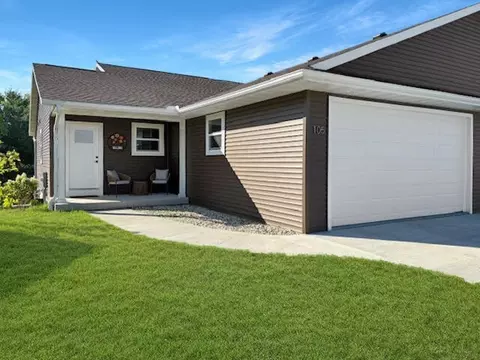 105 Sunflower, Westby, WI 54667