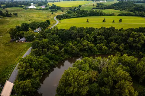 n5002 Gills Coulee Road South, Hamilton, WI 54669