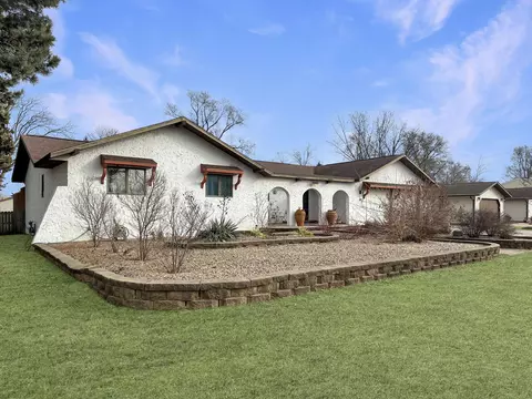 2930 Youngdale, Campbell, WI 54603