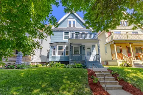 1326 N 32nd, Milwaukee, WI 53208