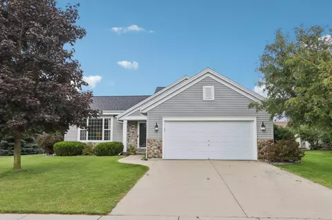290 Whisper, Kewaskum, WI 53040
