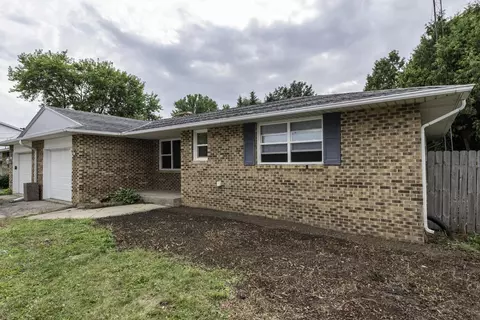 10838 39th, Pleasant Prairie, WI 53158