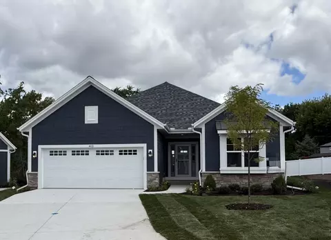 403 Sandy, Pewaukee, WI 53072