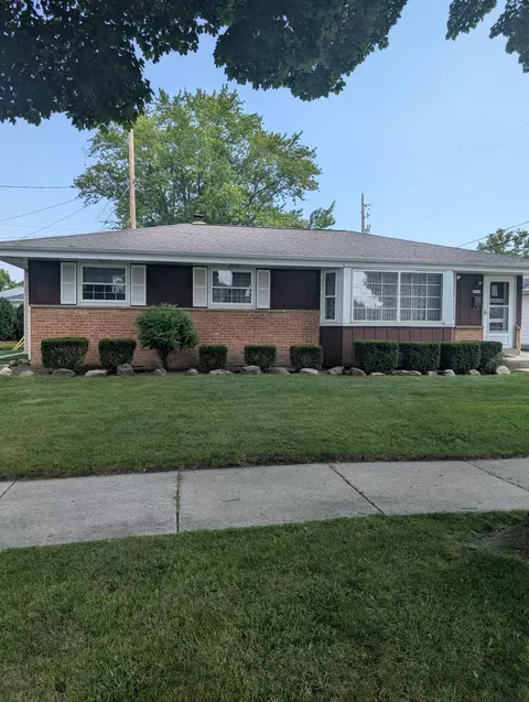 6570 W Dodge, Milwaukee, WI 53220