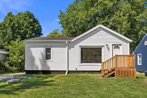 1838 Johnson, Caledonia, WI 53402